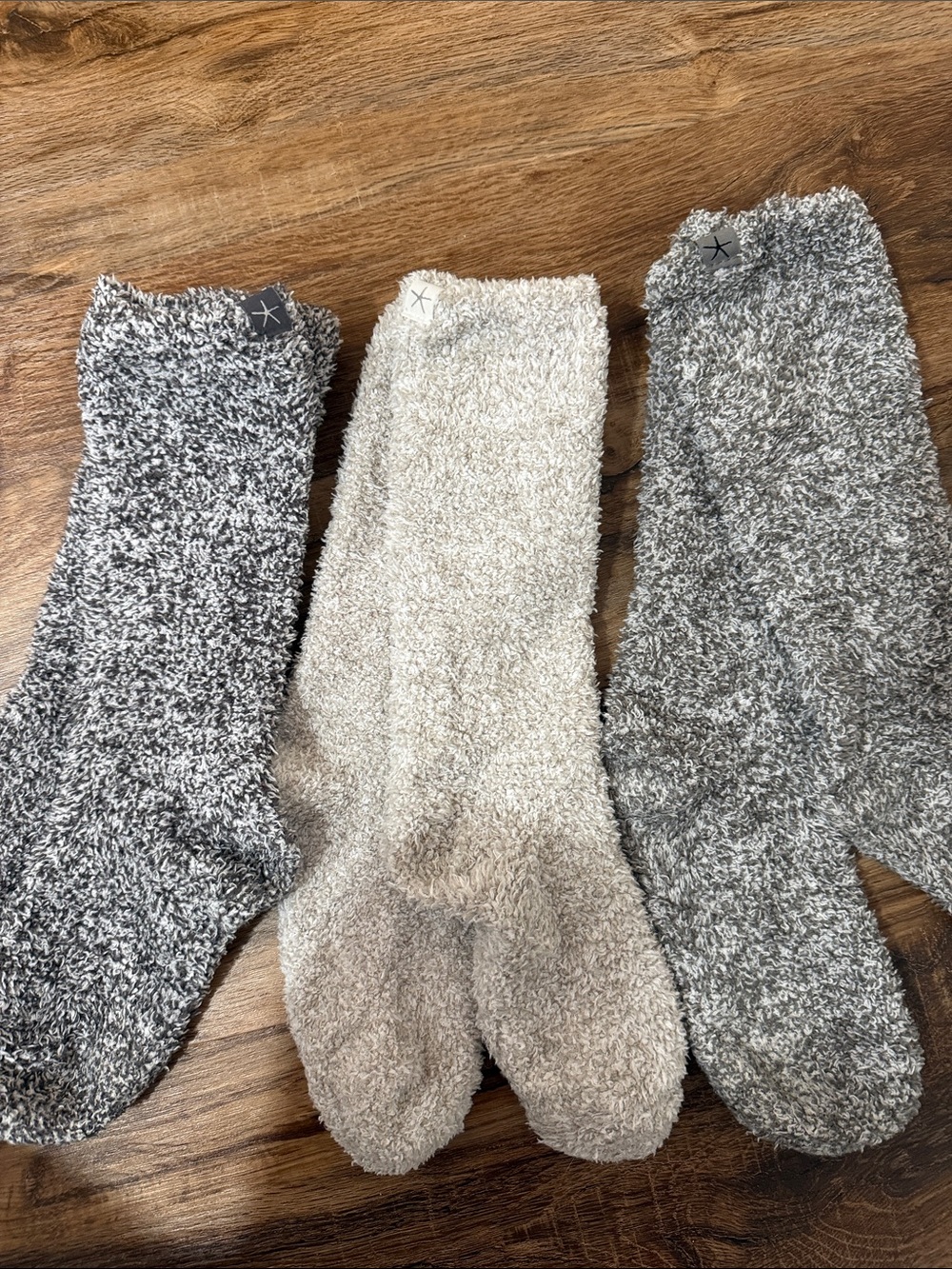 Barefoot Dreams Cozy Chic Fuzzy Womens Lounge Socks Trio - Neutral Tones S/M - Picture 2 of 3